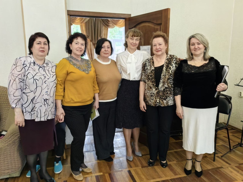 Песни военных лет