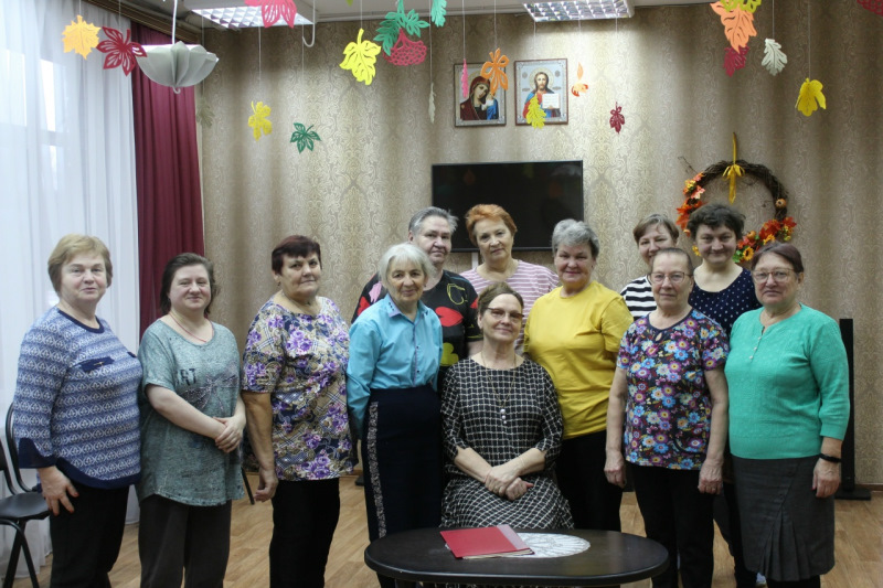 Творческая встреча  с автором собственных стихов Корниловой Валентиной Федоровной.