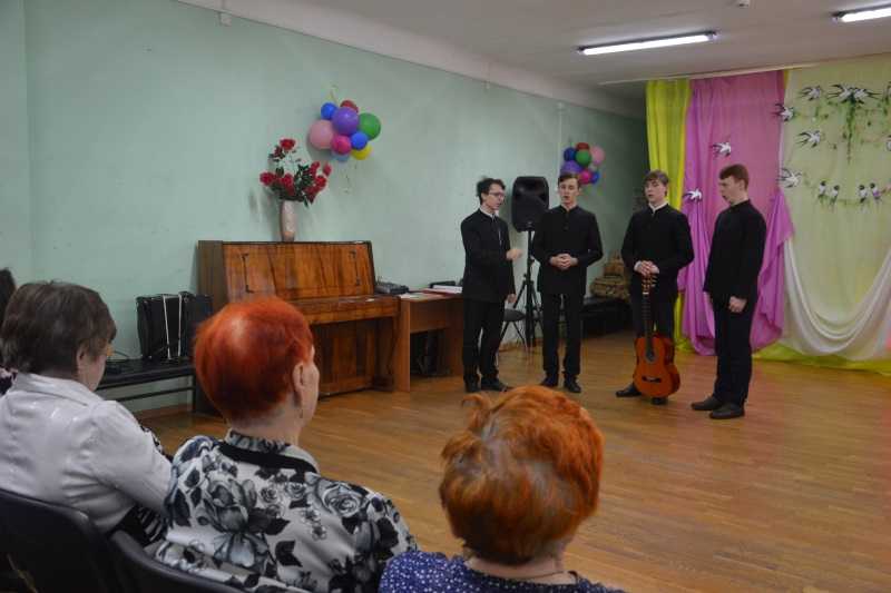 «Концерт Выксунского духовного хора для отдыхающих ОДП»